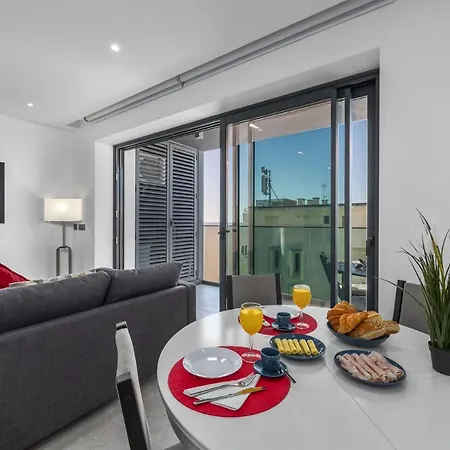 Terracos De 2 Red By Real *