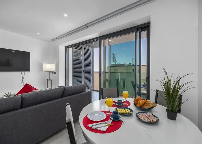 Terracos De 2 Red By Real *